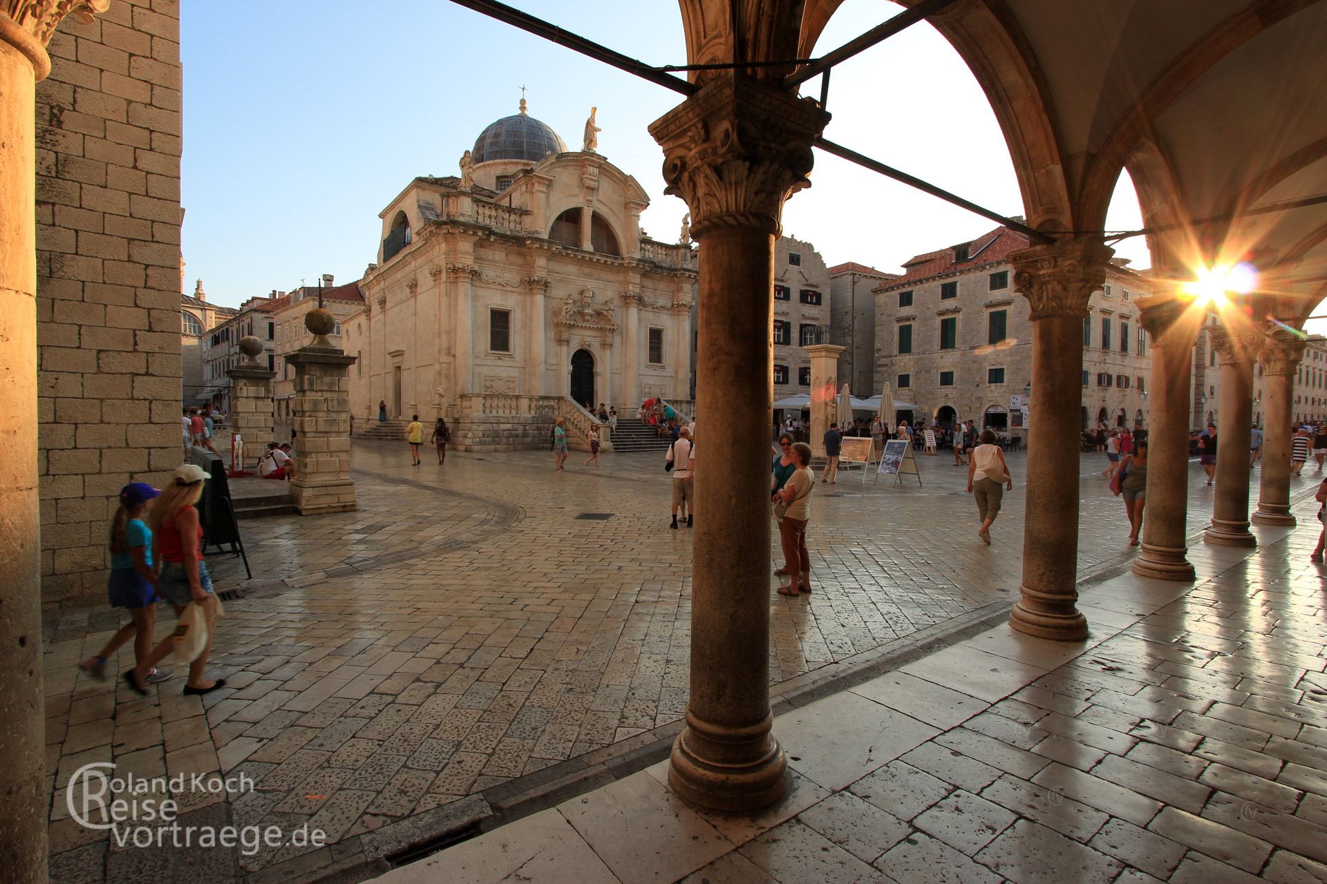 Sunset in the old town of Dubrovnik